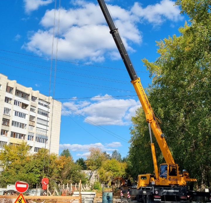 Перекрытие дороги при выполнении работ автокранами